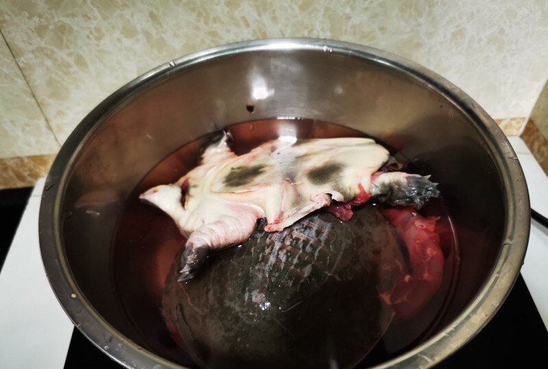 霸王别鸡的做法与配方_酒桌上上霸王别鸡有什么意思