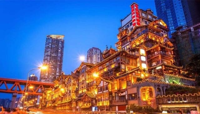 为什么有人说重庆是只适合旅游 不适合工作和生活的城市,重庆旅游数据