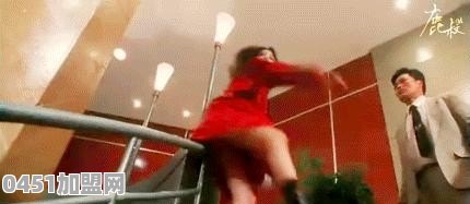 穿短裙出镜“惊艳”到你的女明星是谁