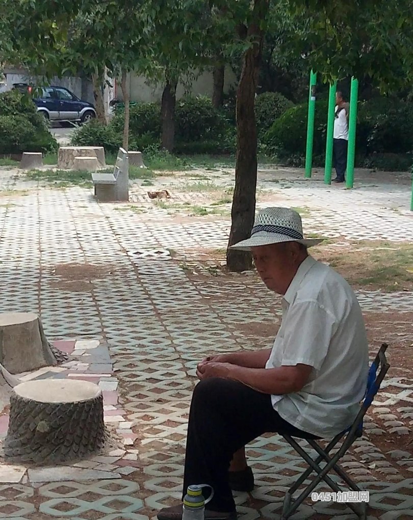 我觉得徐兵导演非常棒，你真的看懂《新世界》了吗