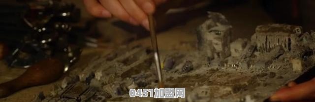 如何评价《指环王》彼得.杰克逊监制的《掠食城市》