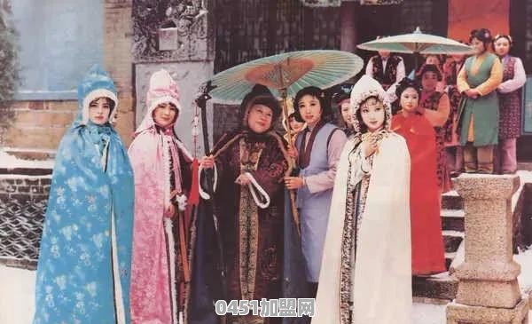 如何评价《指环王》彼得.杰克逊监制的《掠食城市》