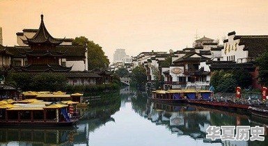 有哪些描写南京或者南京某一地方很惊艳 很有深意的诗句