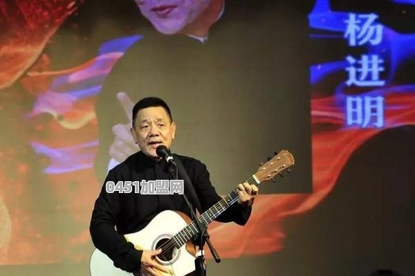德云社招贤纳士再添新人，高峰同门师兄刘春山加盟，你怎样评论