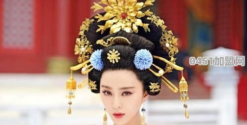 有什么暧昧到极致的诗词，可以分享一下吗