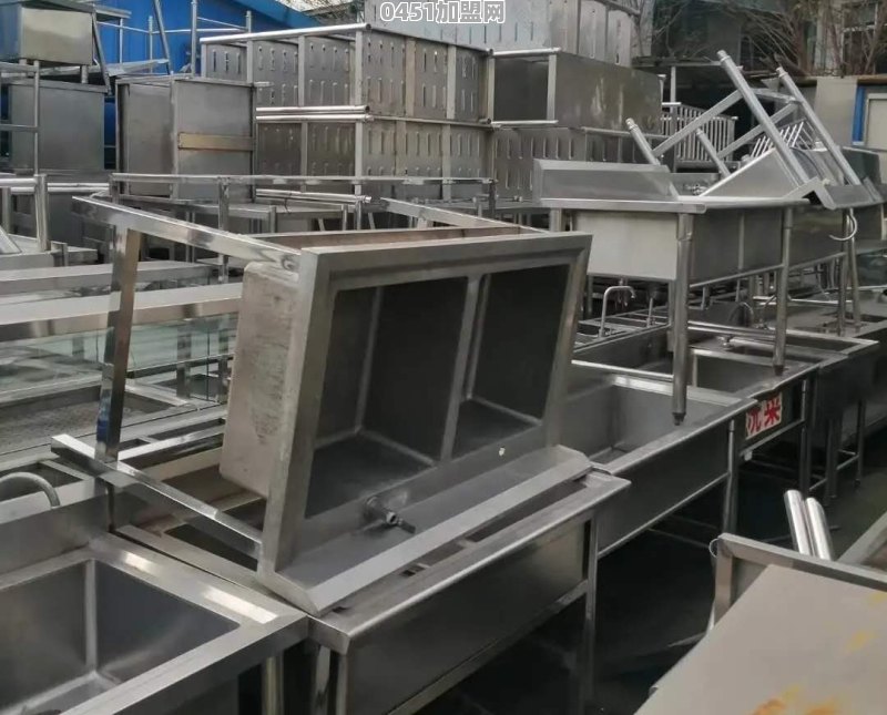没做过餐饮的人，可以通过加盟开店吗