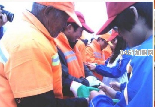 如何看待江西赣州一名女孩为寒冬里的环卫工人点外卖