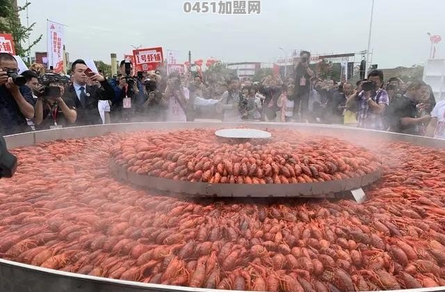 你的家乡是哪里？具体到县城，你觉着最好吃的美食是哪三样