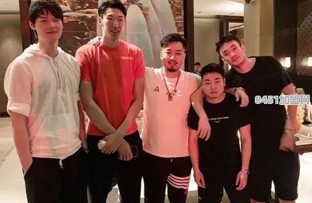 睢冉成功了！旗下第一个大牌离队成功！周琦和小丁离队还远吗