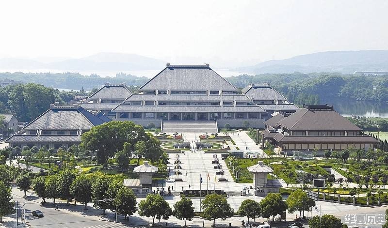 《国家宝藏》中，除了湖北入选的三个国宝，还有什么让你印象深刻文物 - 华夏历史