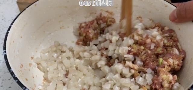 怎样制作炸牛奶