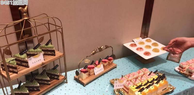 茶饮品牌加盟市场比较火热，现在加入还会有前景吗