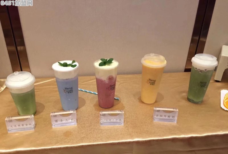茶饮品牌加盟市场比较火热，现在加入还会有前景吗