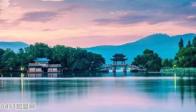 杭州地摊夜市在哪里