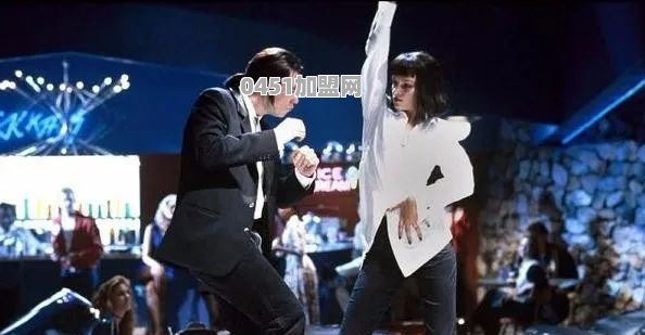 有什么黑色幽默的电影推荐