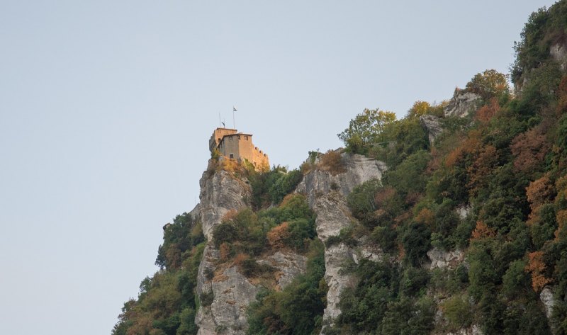 去西安旅游第几天去华山比较好