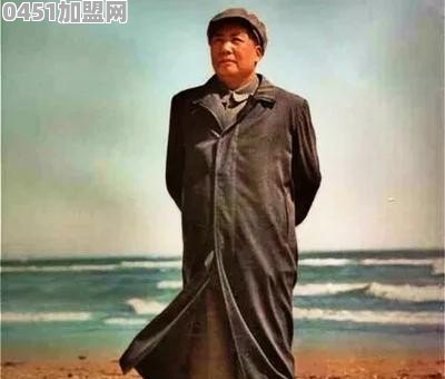 哪一首诗词饱含家国情怀，让你读起来热血沸腾