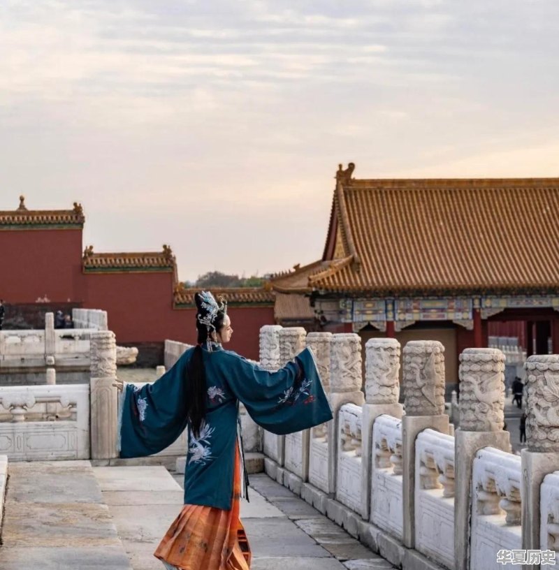 在古建筑中拍古风照，如何拍出“古风味” - 华夏历史
