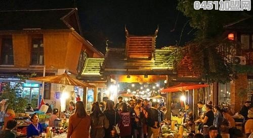 准备去阳朔了，求阳朔特色客栈，特色旅馆推荐呀