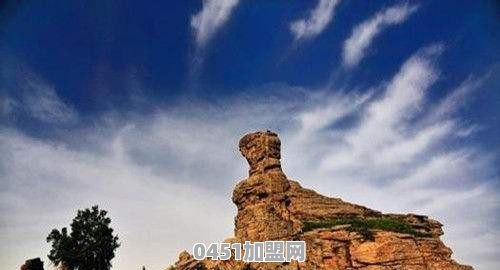 旅游热即将兴起，请推荐一下你家乡最有代表性的景点是哪个