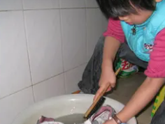 鞋子捂脚怎么办