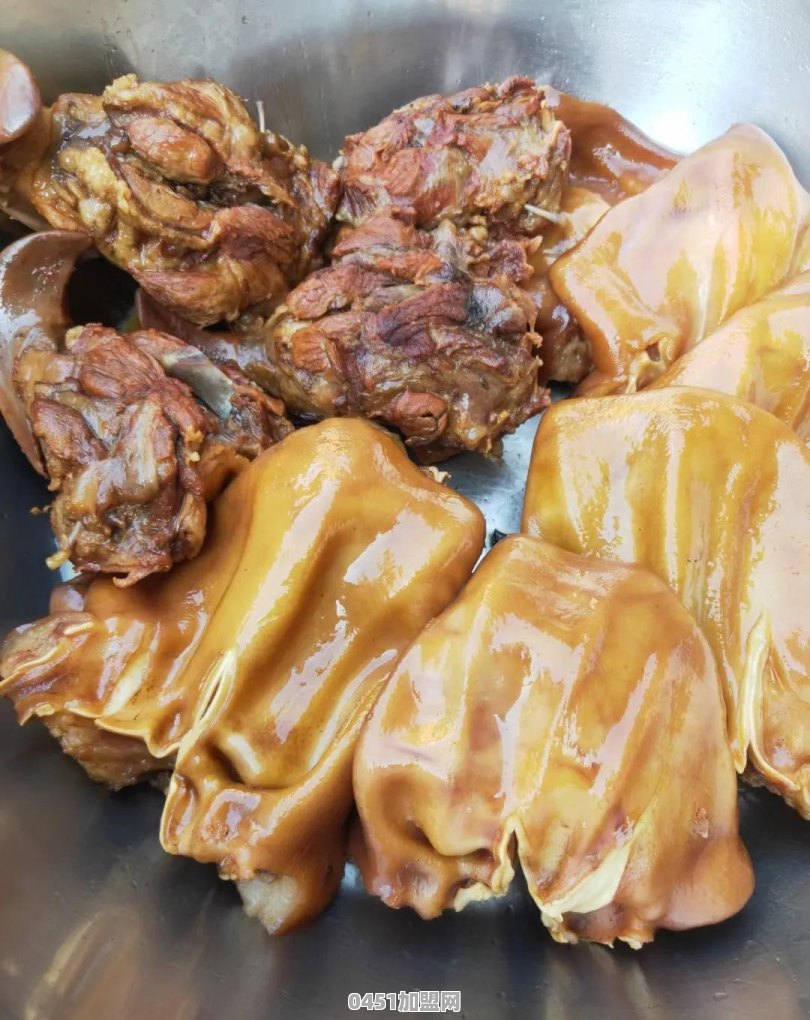 坐标广州，想创业开家奶茶店维持生计，大概费用有多少？如何经营比较好