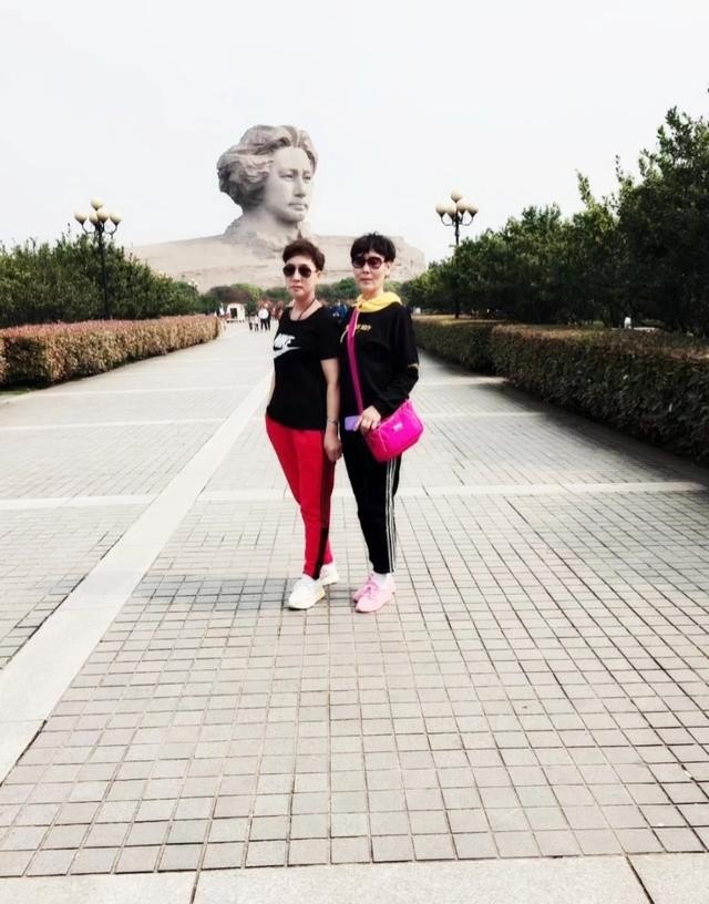想出去旅游，没有伴，怎么办