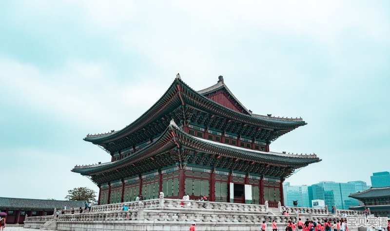 探险作文英语爬山