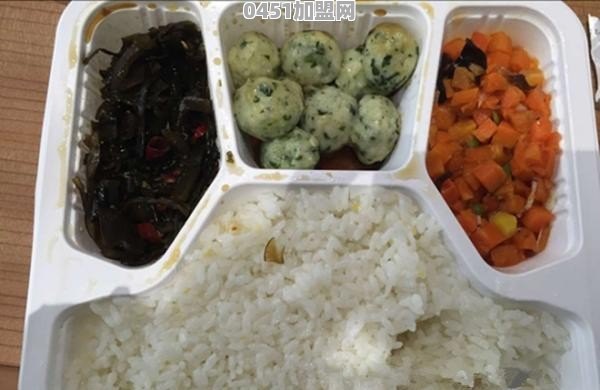 学厨师怎么样？在宁波去哪里学比较好