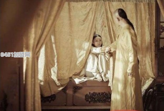 我是90后，在西安工作。想在西安开一个鸭脖店，没有任何基础，有没有好的建议
