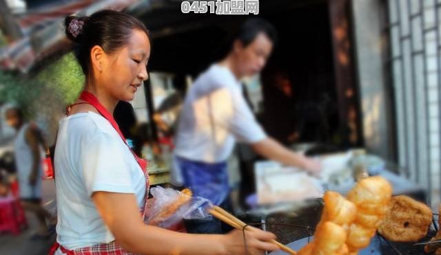 真的不想上班了，想去摆摊卖小吃，各位有什么好建议吗