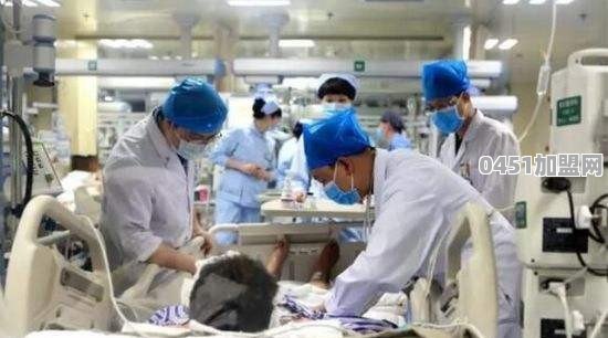 半夜钻进地里偷摘花生，石狮两名男子被抓获拘留, 你怎么看