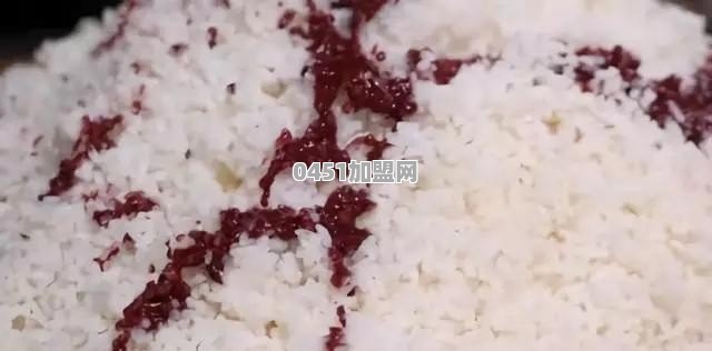 贺州的信都红槽辣椒是怎么做的