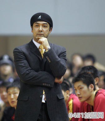 执教过八一、新疆的阿的江，如今是什么价格？工资待遇怎样