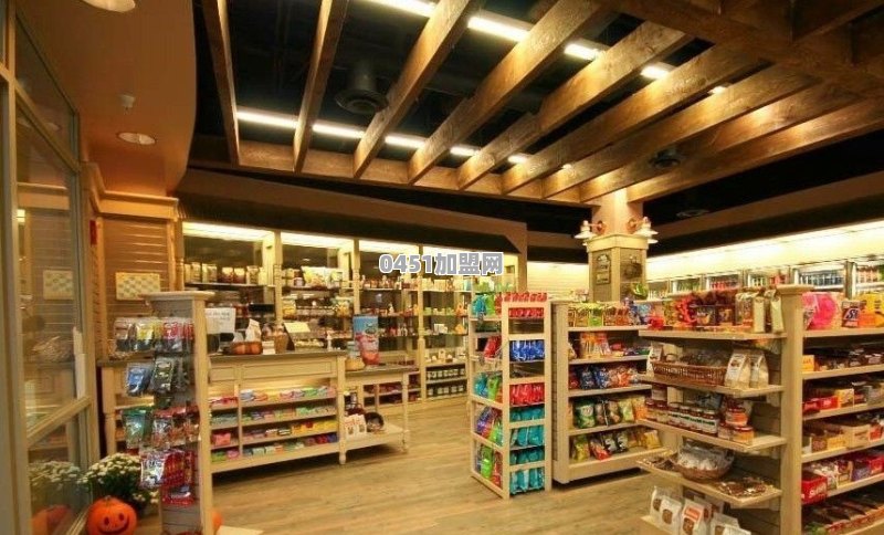 老小区门口5平米小店，适合做什么生意