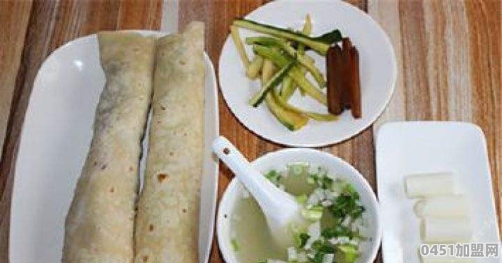 山东潍坊的特色美食，朝天锅是什么