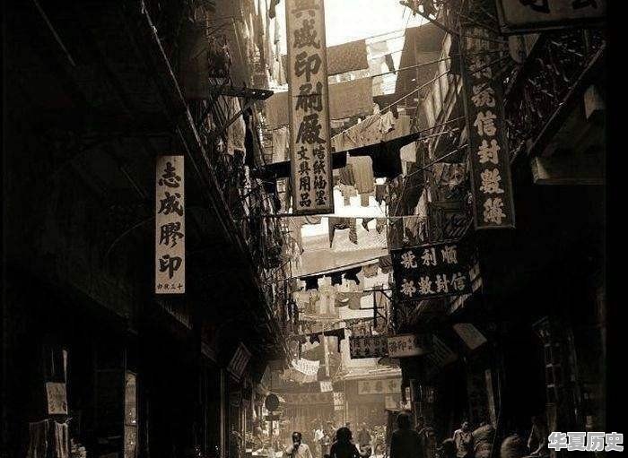香港和澳门的小学中学教科书和内地的教材一样吗？为什么会有这种区别 - 华夏历史