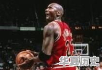 NBA历史最佳攻防一体五人组：乔丹，科比，加内特，邓肯，大梦，谁可与之一战 - 华夏历史