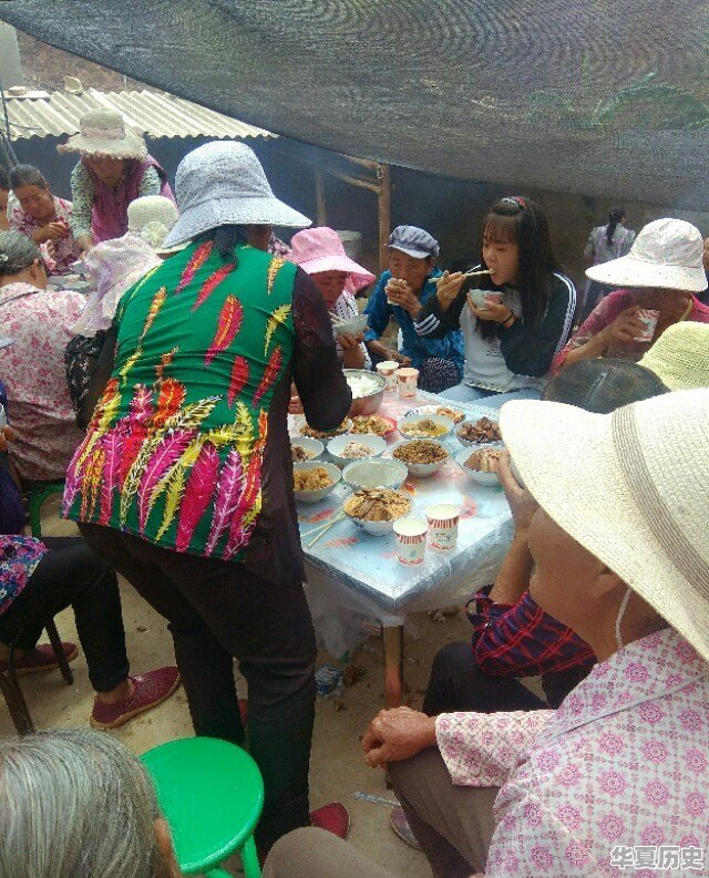 你见过哪些饭桌上不礼貌的行为 - 华夏历史