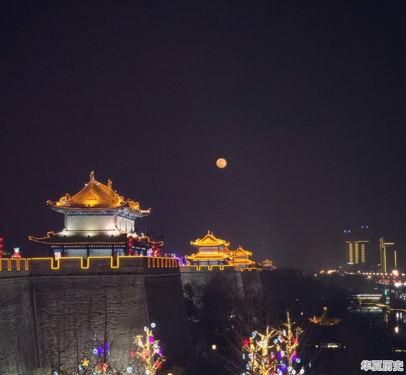 最喜欢年三十晚吃年夜饭后干什么