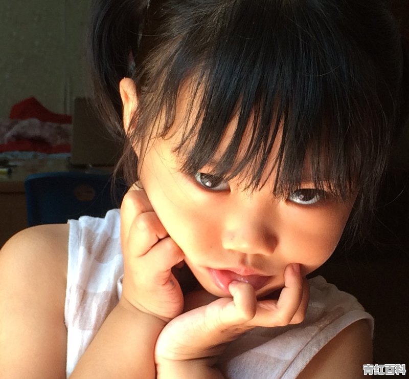 孩子总是频繁眨眼怎么回事