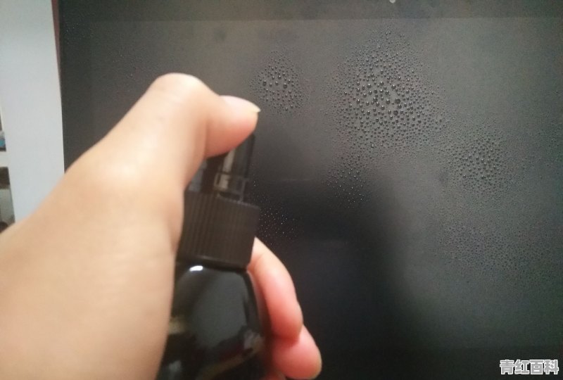 电脑屏幕能用湿巾擦拭吗