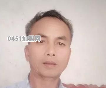 一个大铲子上海鲜的店叫什么