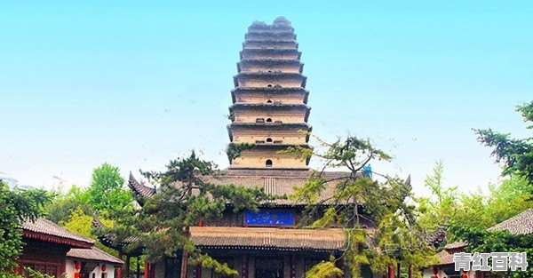 去西安旅游 大、小雁塔为什么是游客的必逛之地