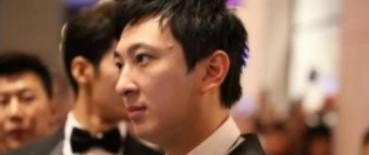 你觉得王思聪是把电竞当成生意，还是付出了感情？为什么 - 小牛游戏