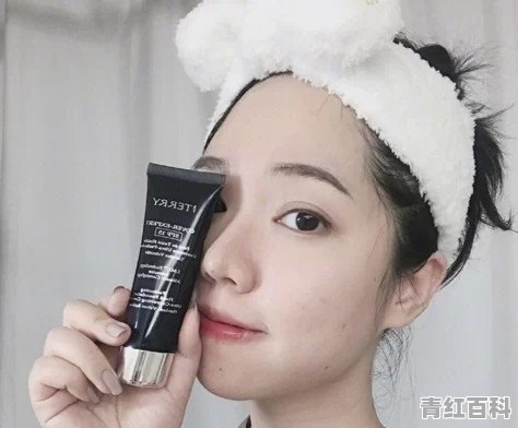 怎样解决脸上浮粉问题啊