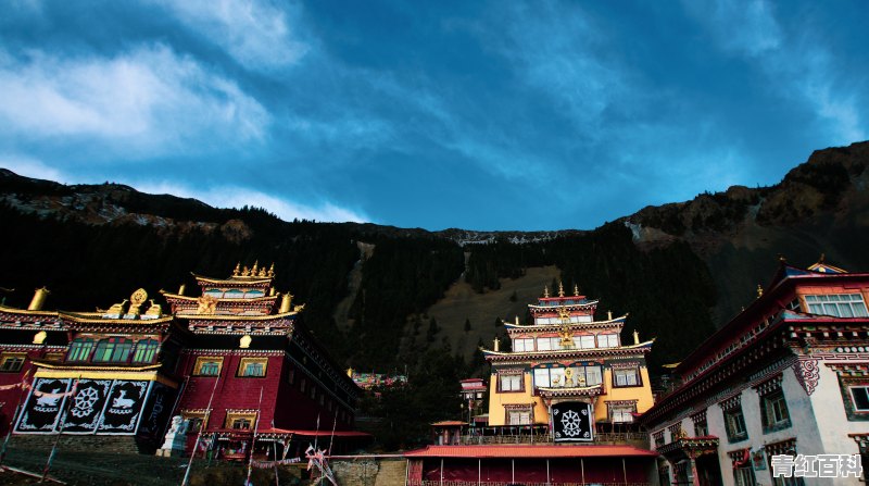 新龙旅游几月份最好
