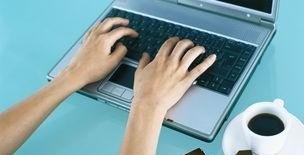 戴尔电脑白屏只有鼠标可以动